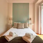 Styling In Historic Center Appartement Lissabon